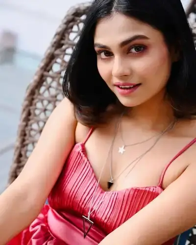 Escort Service Juhu